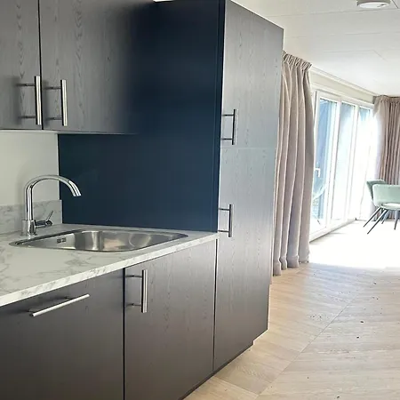 Spacious For 12-guests, Ulicoten