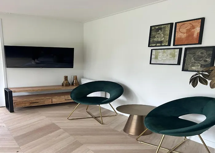 Spacious For 12-guests, * Ulicoten