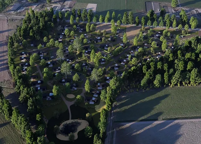 Spacious For 12-guests, Ulicoten